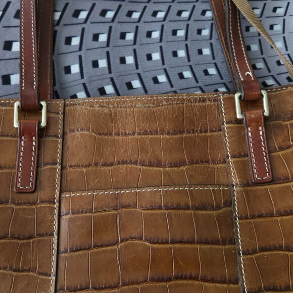 Dooney Bourke Brown Autumn  Pocketbook Very Good Condition - Picture 5 of 9